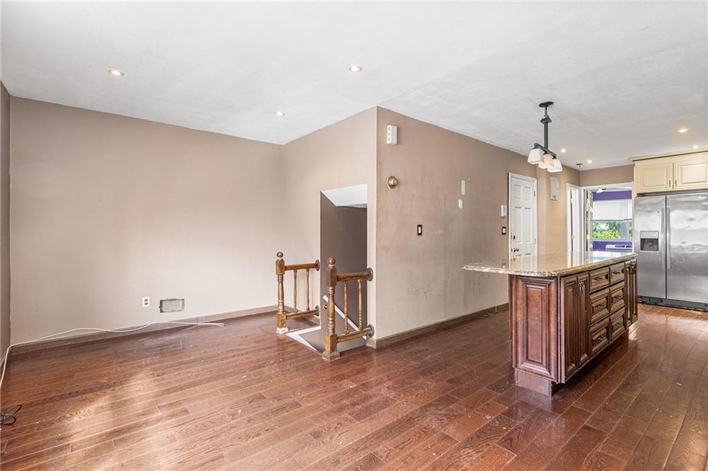 52 Francine Court New Dorp Staten Island NY 10306