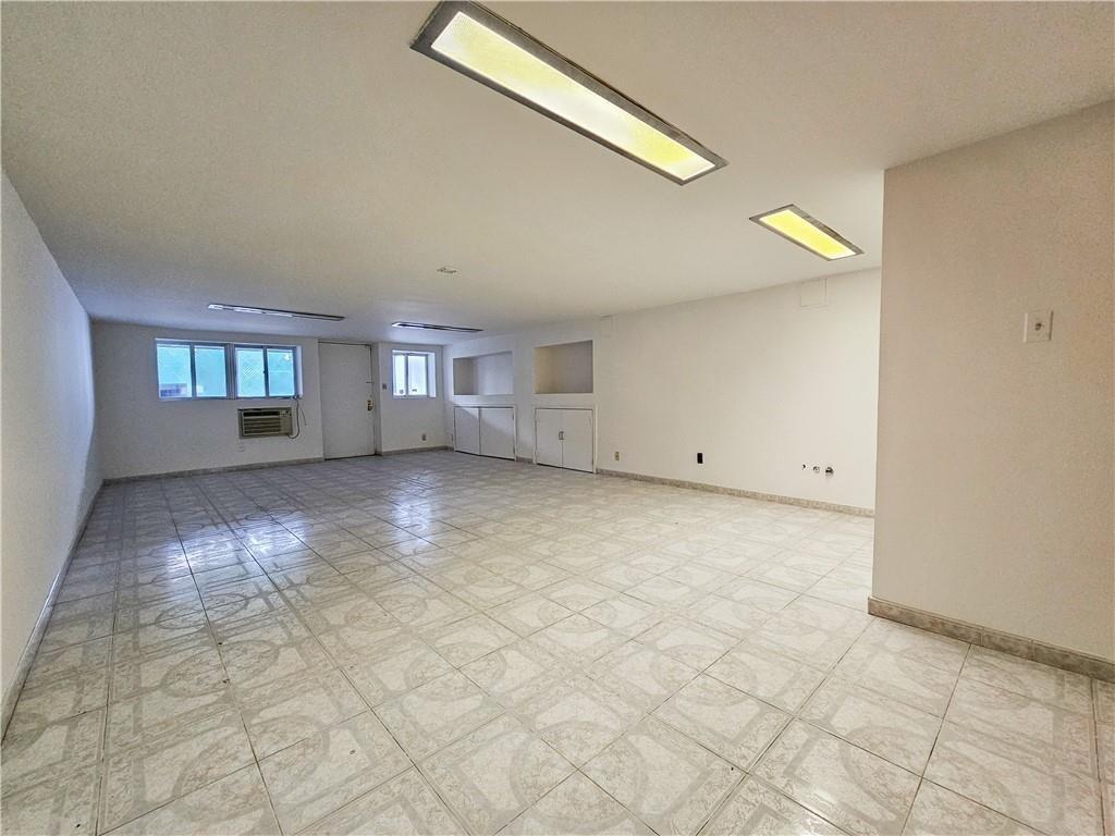 2552 West 17th Street Bensonhurst Brooklyn NY 11214