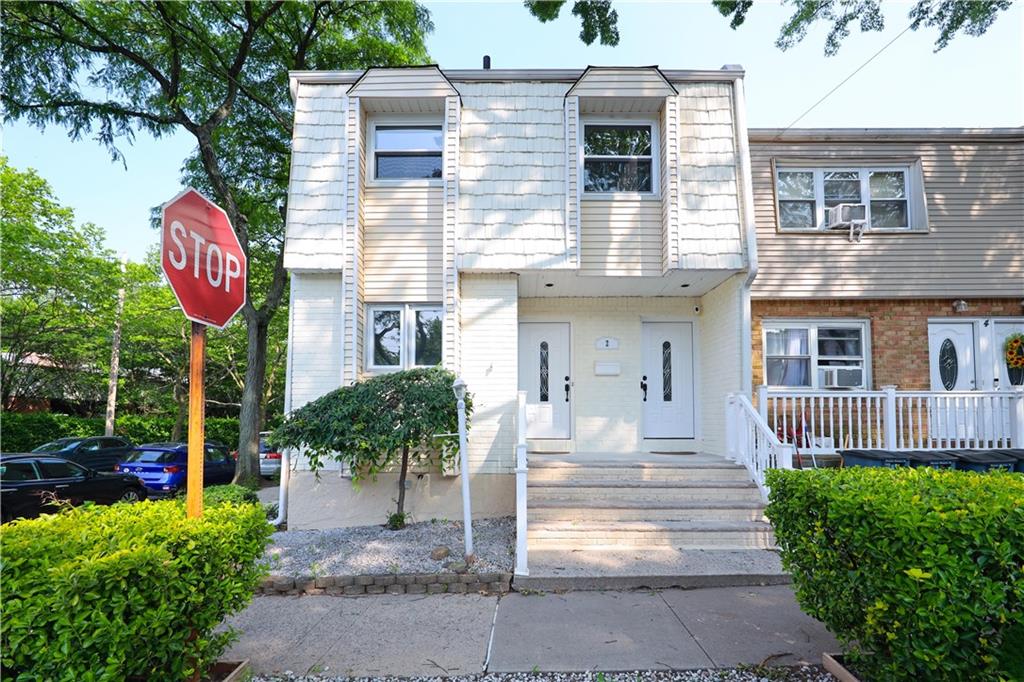 2 Remsen Street Old Town Staten Island NY 10304