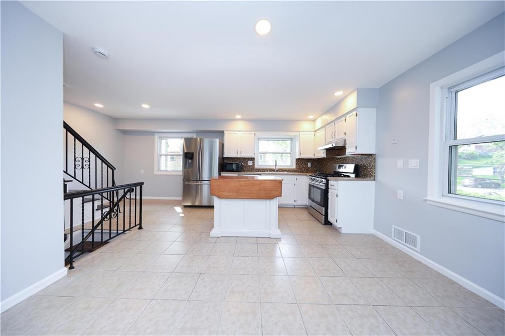 2 Remsen Street Old Town Staten Island NY 10304