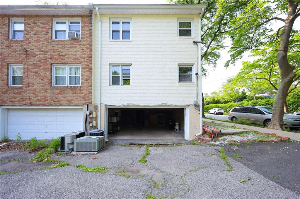 2 Remsen Street Old Town Staten Island NY 10304