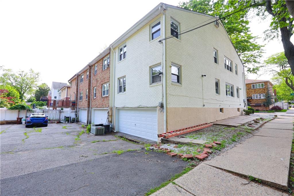 2 Remsen Street Old Town Staten Island NY 10304