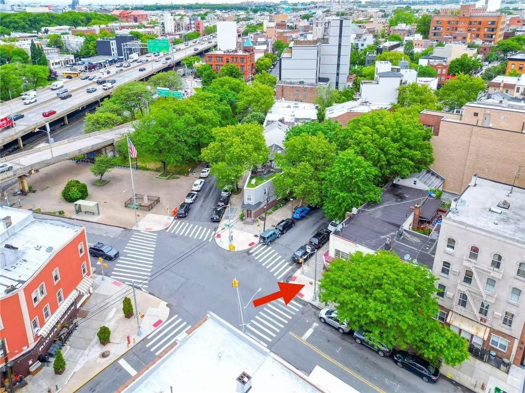 452 Graham Avenue Williamsburg Brooklyn NY 11211