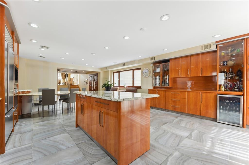 162 Norfolk Street Manhattan Beach Brooklyn NY 11235