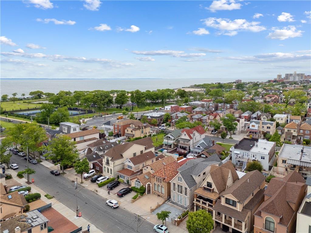 162 Norfolk Street Manhattan Beach Brooklyn NY 11235
