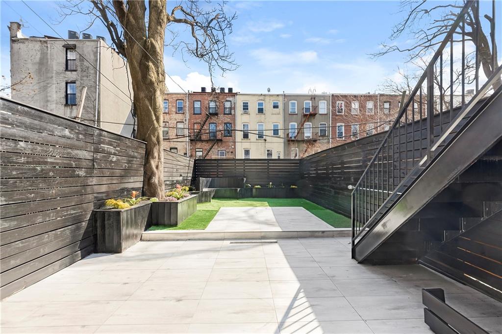 482 Jefferson Avenue Bedford Stuyvesant Brooklyn NY 11221