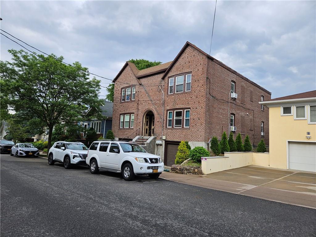 75 Lawrence Avenue West Brighton Staten Island NY 10310