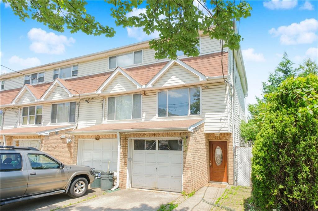 293 Wingham Street Rosebank Staten Island NY 10305