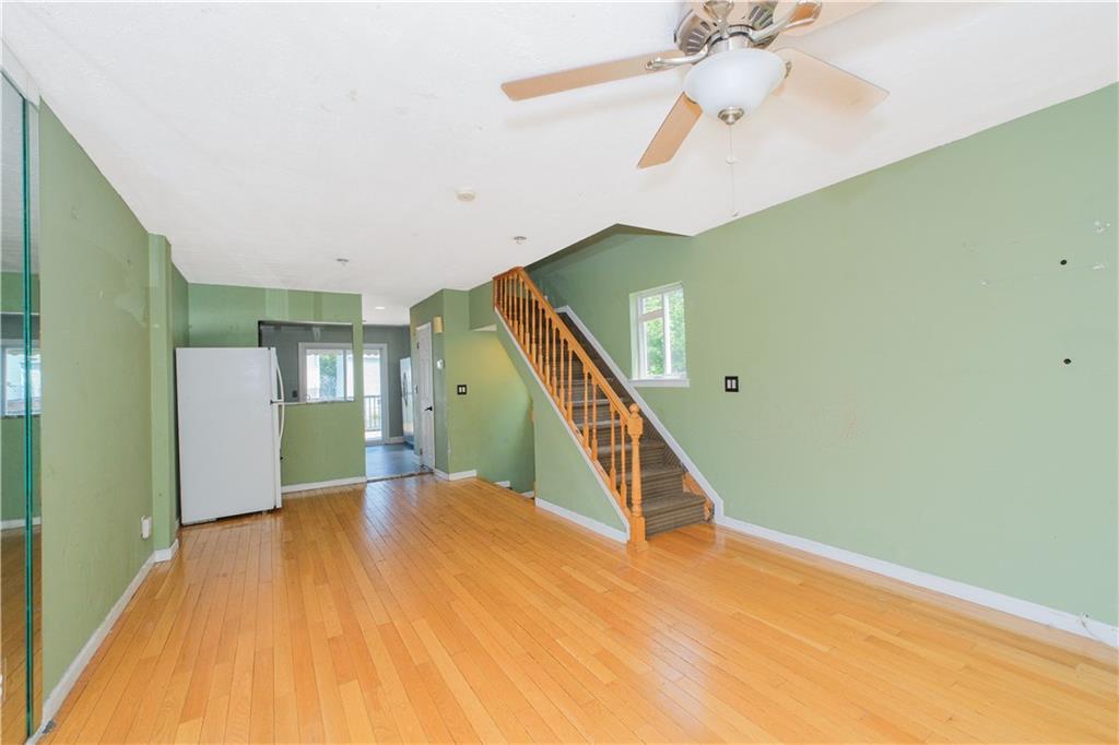 293 Wingham Street Rosebank Staten Island NY 10305