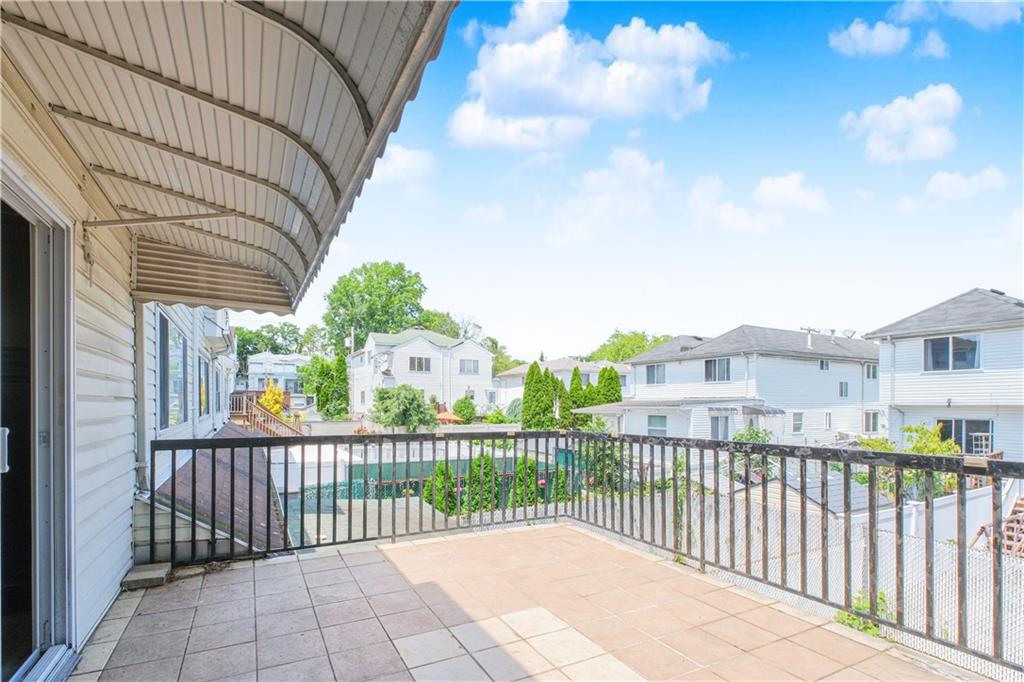 293 Wingham Street Rosebank Staten Island NY 10305