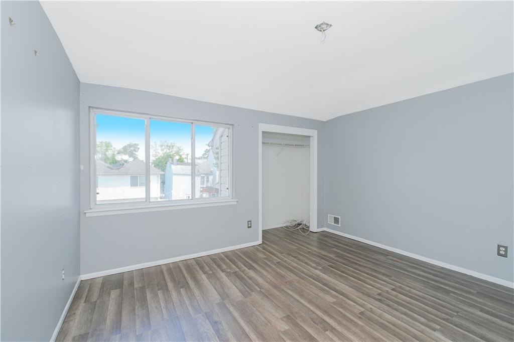 293 Wingham Street Rosebank Staten Island NY 10305