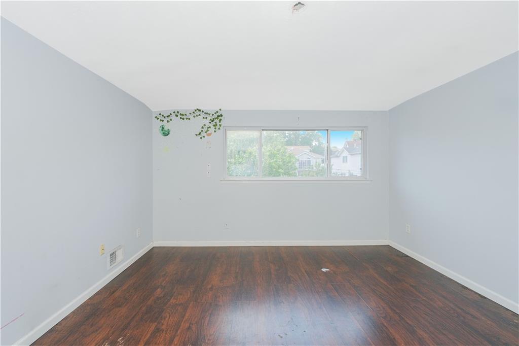 293 Wingham Street Rosebank Staten Island NY 10305