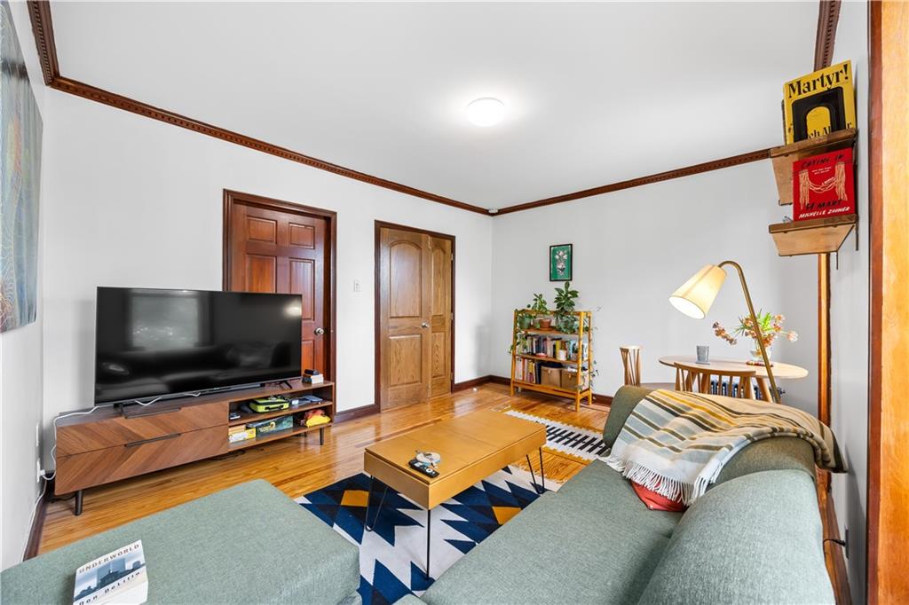 385 6th Ave Park Slope Brooklyn NY 11215