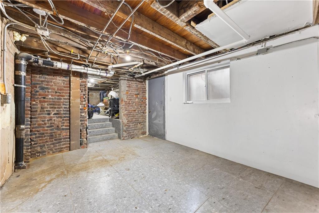385 6th Ave Park Slope Brooklyn NY 11215