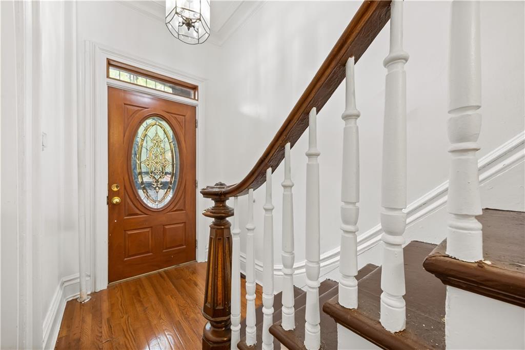 385 6th Ave Park Slope Brooklyn NY 11215
