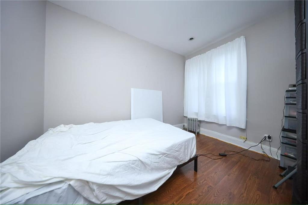 8669 15th Avenue Dyker Heights Brooklyn NY 11228