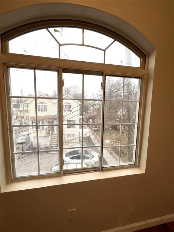 16 Mickardan Court Clifton Staten Island NY 10304