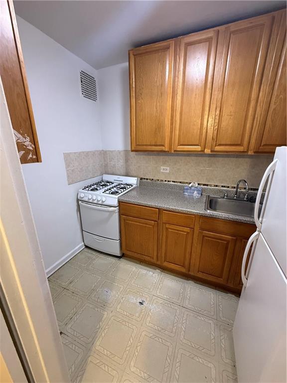 2265 Ocean Parkway Gravesend Brooklyn NY 11223
