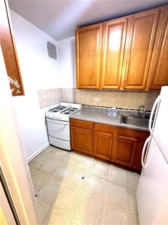 2265 Ocean Parkway Gravesend Brooklyn NY 11223