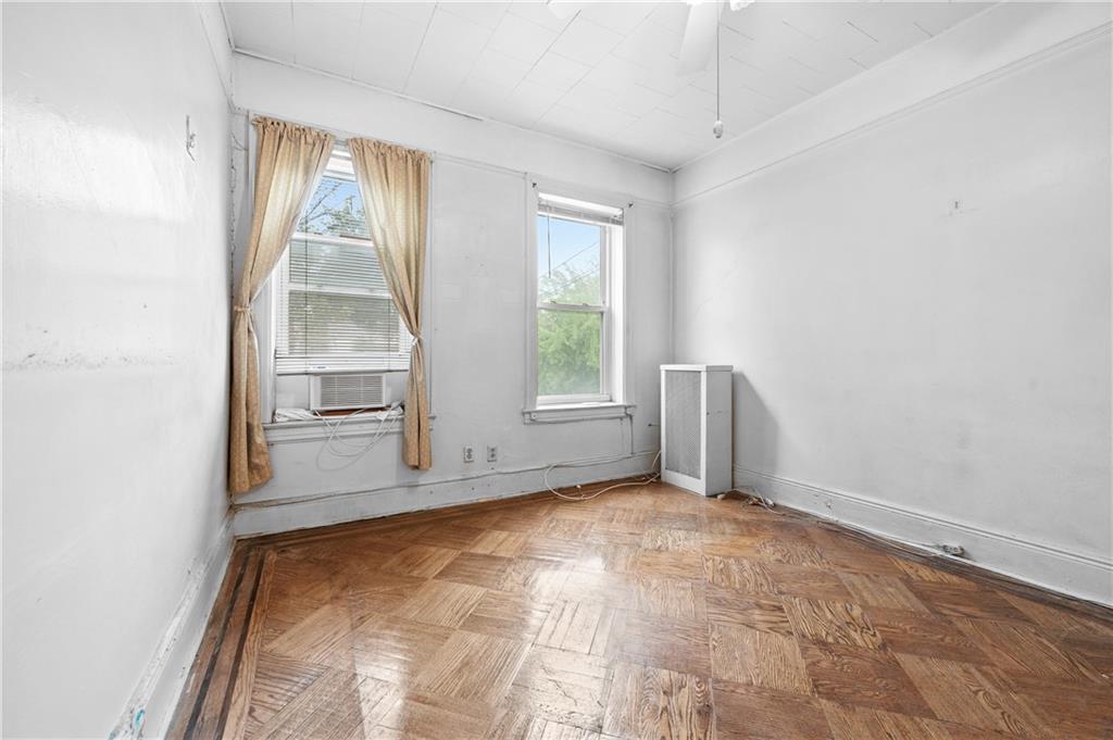 1640 West 1st Street Gravesend Brooklyn NY 11223