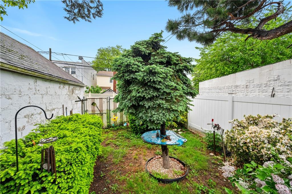 1640 West 1st Street Gravesend Brooklyn NY 11223
