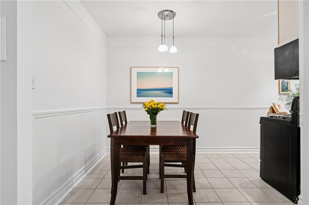 385 Argyle Road Ditmas Park Brooklyn NY 11218