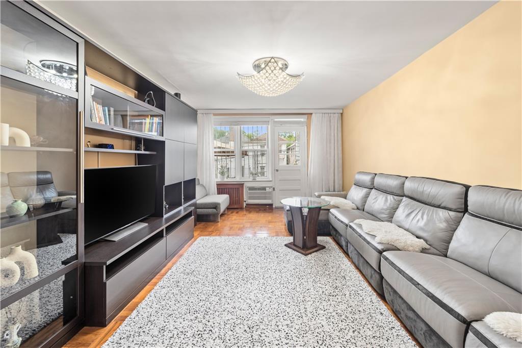 1625 Emmons Avenue Sheepshead Bay Brooklyn NY 11235