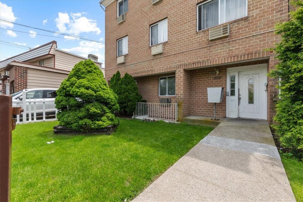9210 Avenue N Canarsie Brooklyn NY 11236