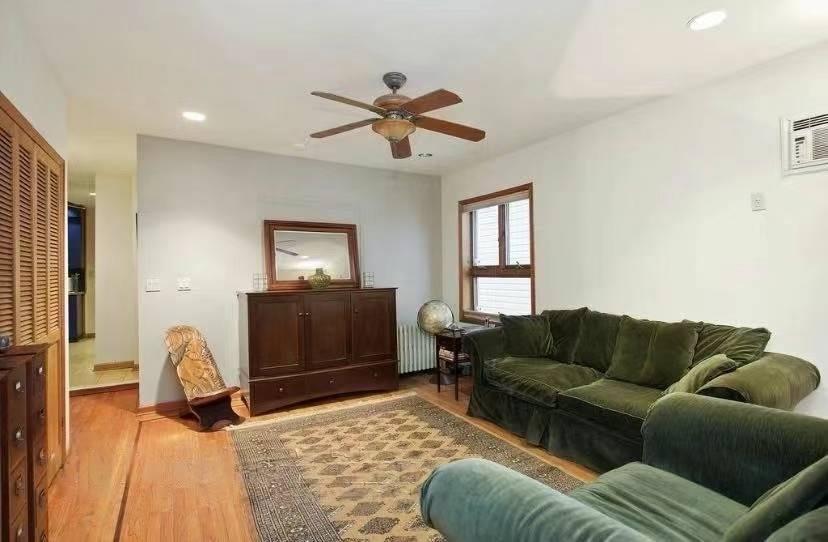 1433 Bay Ridge Parkway Dyker Heights Brooklyn NY 11220