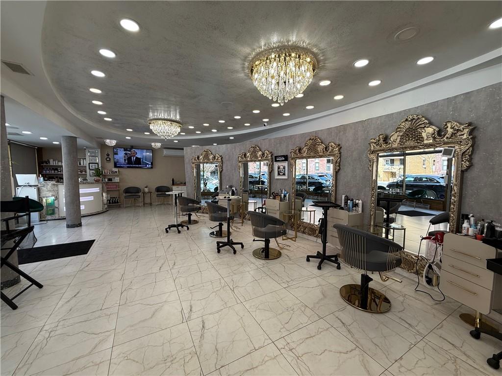165 West End Avenue Manhattan Beach Brooklyn NY 11235