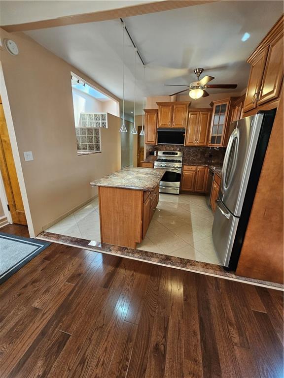 136 Bay ridge Avenue Bay Ridge Brooklyn NY 11209