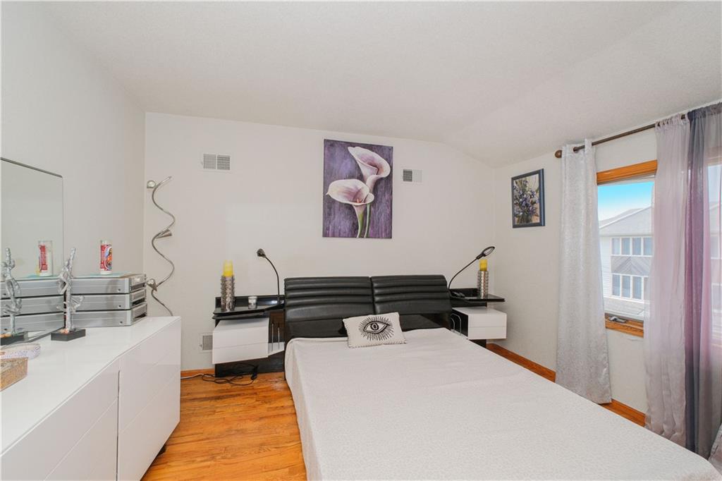 23 Peggy Lane Midland Beach Staten Island NY 10306