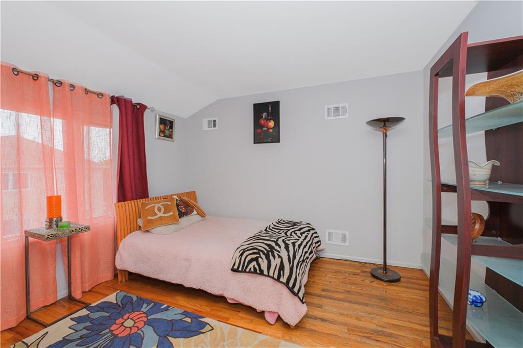 23 Peggy Lane Midland Beach Staten Island NY 10306