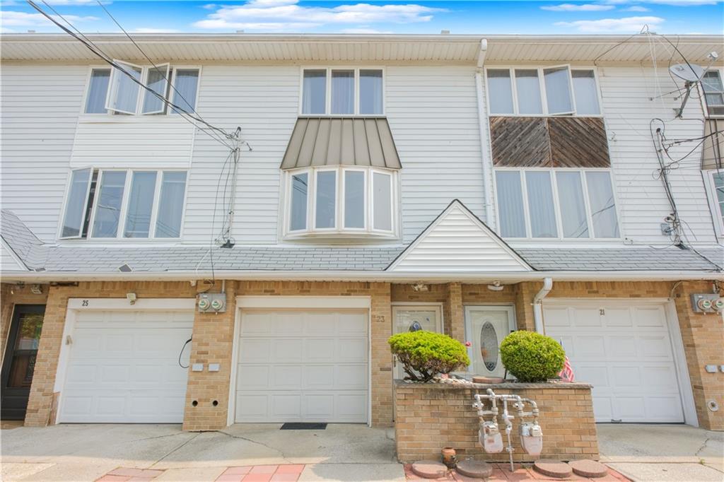 23 Peggy Lane Midland Beach Staten Island NY 10306