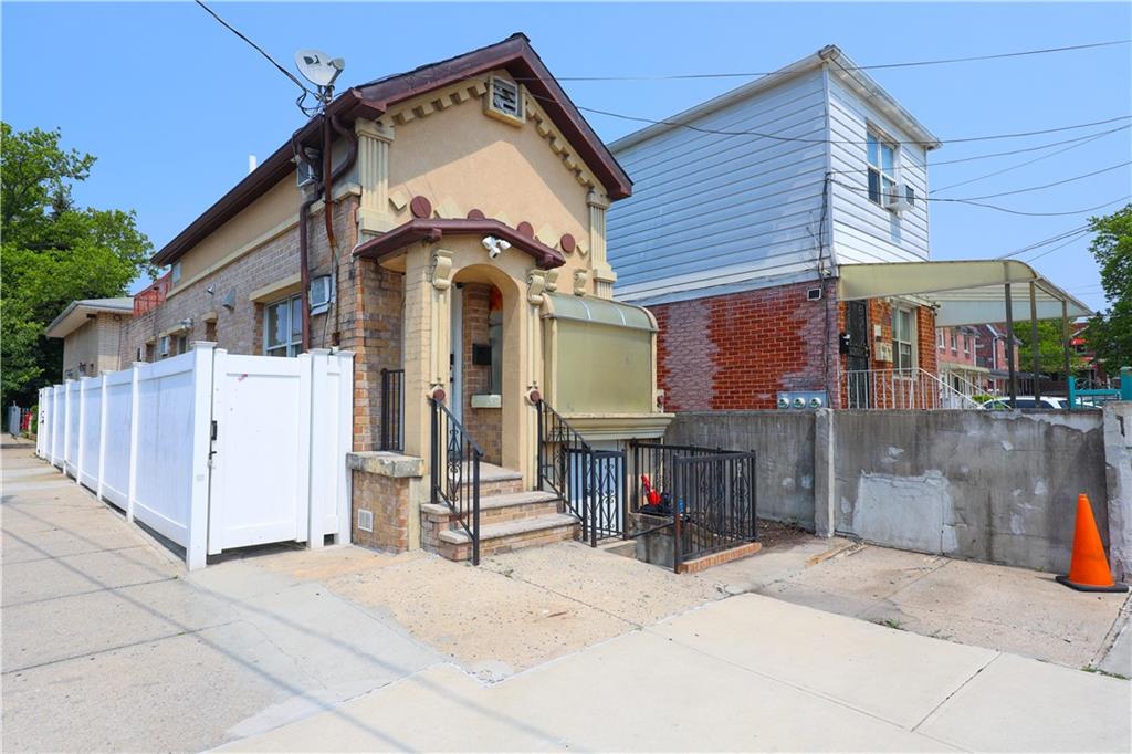 275 Bay 40th Street Bath Beach Brooklyn NY 11214