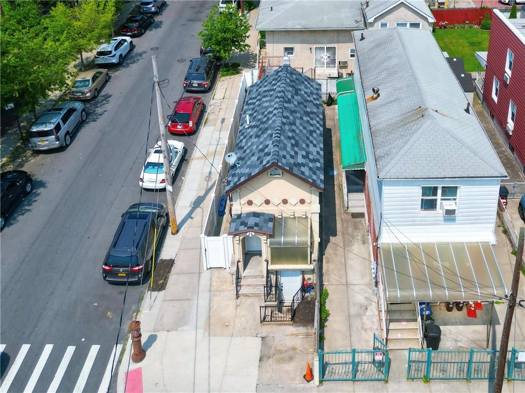 275 Bay 40th Street Bath Beach Brooklyn NY 11214