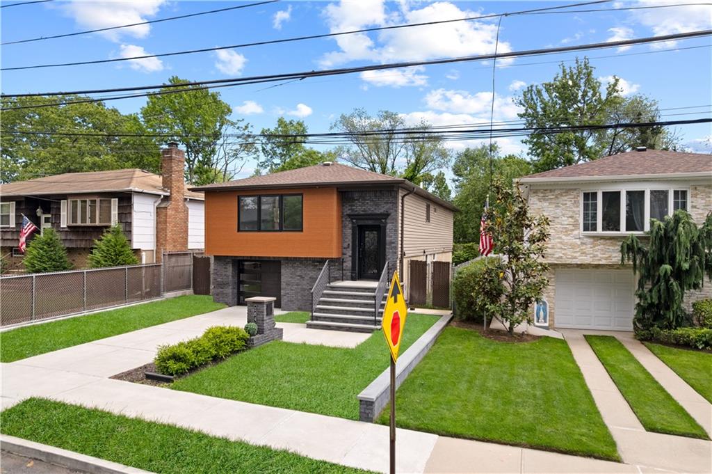 164 N Railroad Street Annadale Staten Island NY 10312