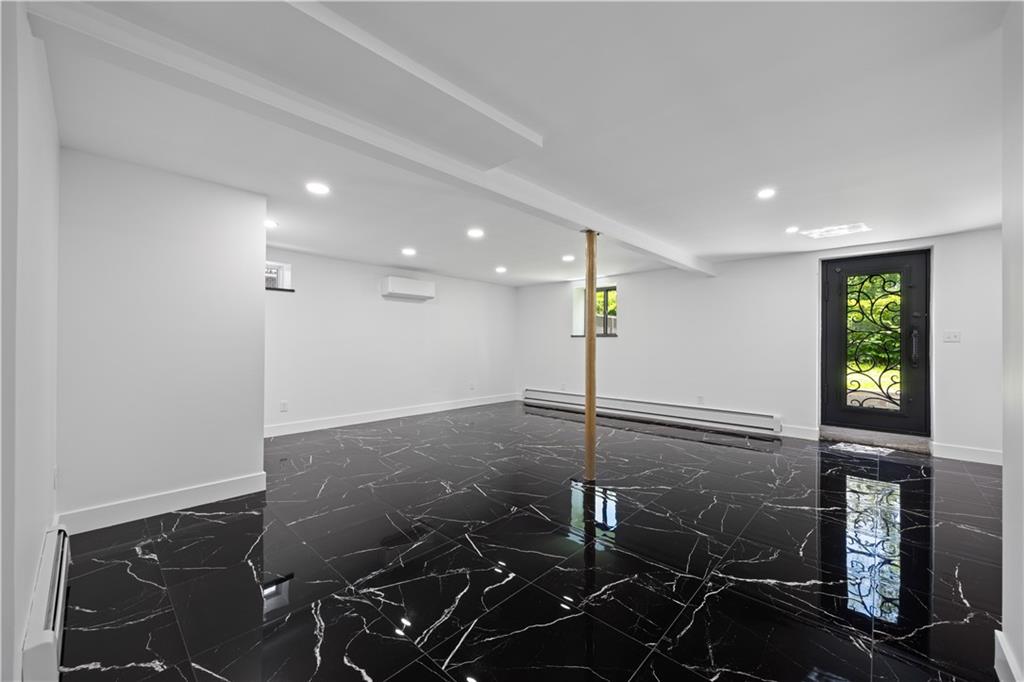 164 N Railroad Street Annadale Staten Island NY 10312