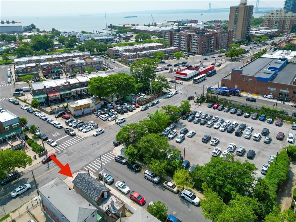 257 Bay 40th Street Bath Beach Brooklyn NY 11214