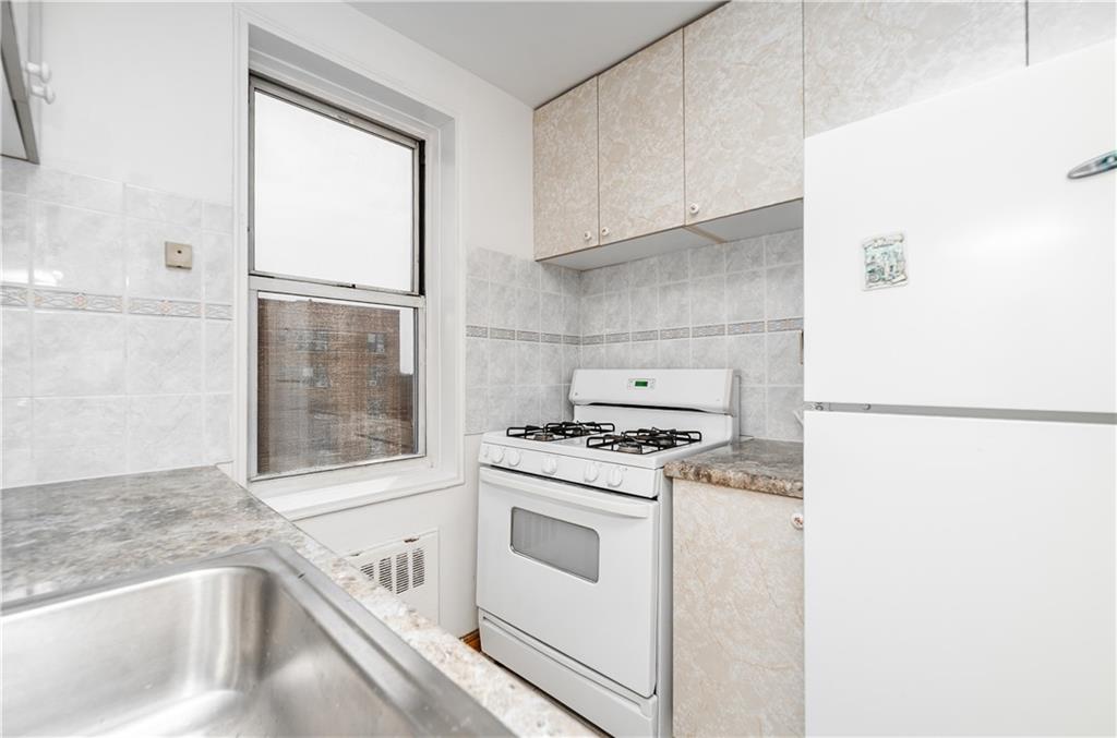 2900 Ocean Avenue Sheepshead Bay Brooklyn NY 11235