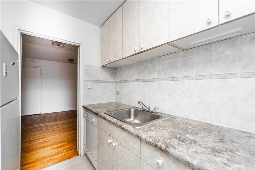 2900 Ocean Avenue Sheepshead Bay Brooklyn NY 11235