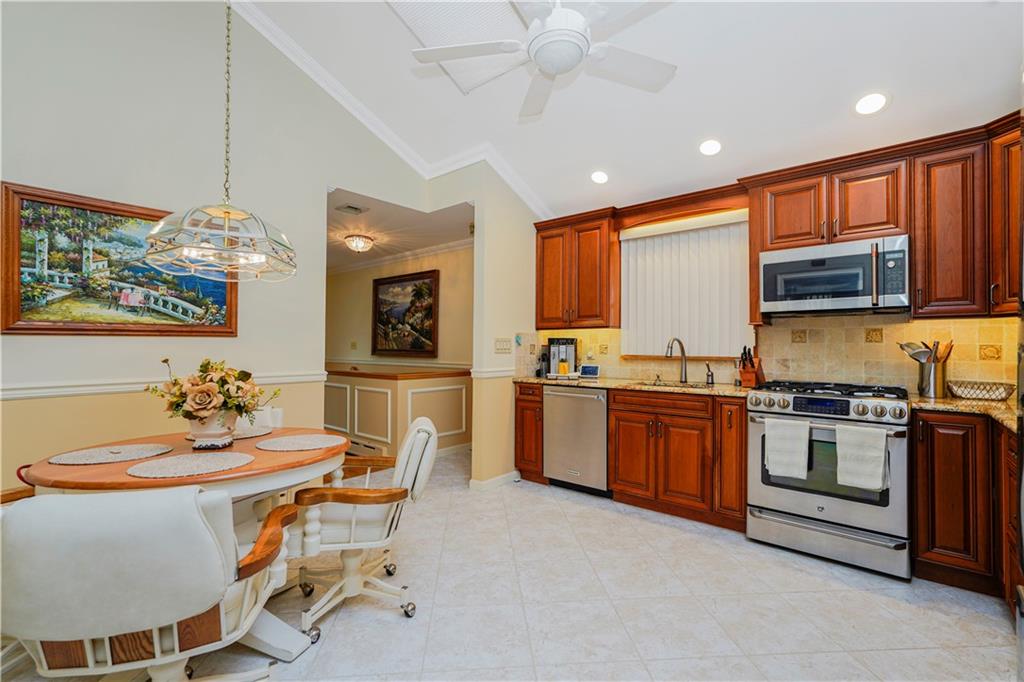 389 Sycamore Street Eltingville Staten Island NY 10312
