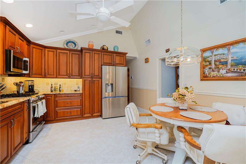 389 Sycamore Street Eltingville Staten Island NY 10312