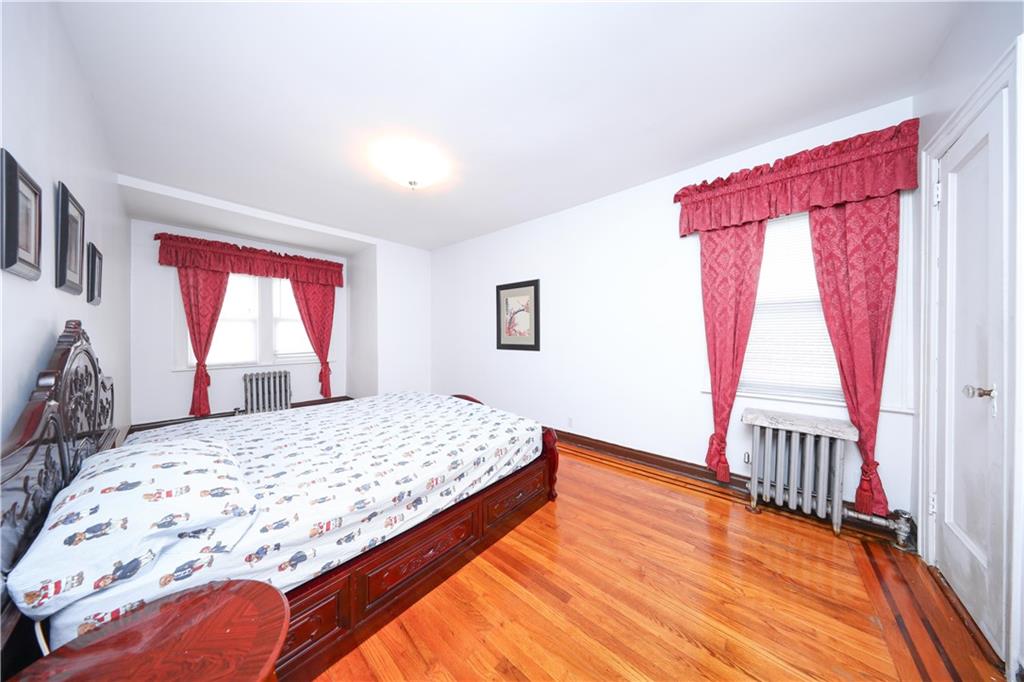 95-15 243rd Street Floral Park Floral Park NY 11001