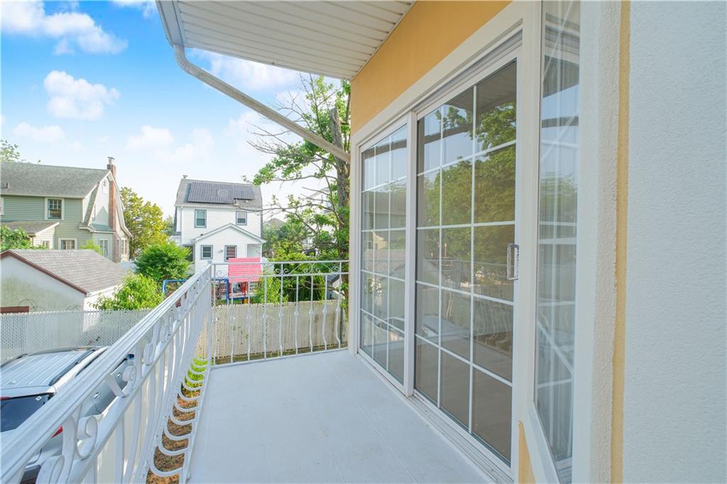 24 Ostrich Court Rossville Staten Island NY 10309