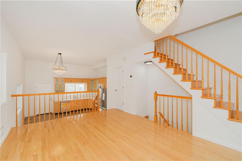 24 Ostrich Court Rossville Staten Island NY 10309