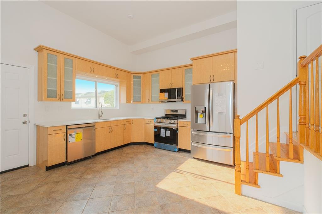 24 Ostrich Court Rossville Staten Island NY 10309