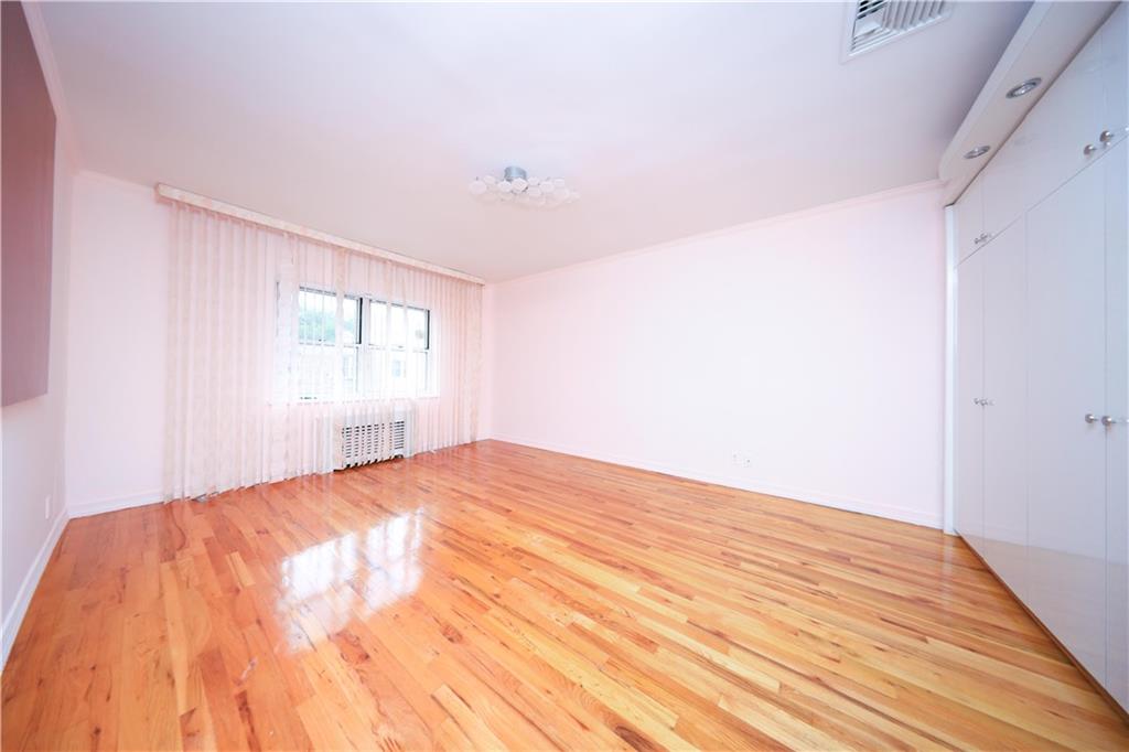 2678 East 29th Street Sheepshead Bay Brooklyn NY 11235