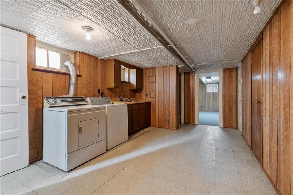 1506 East 29th Street Midwood Brooklyn NY 11229