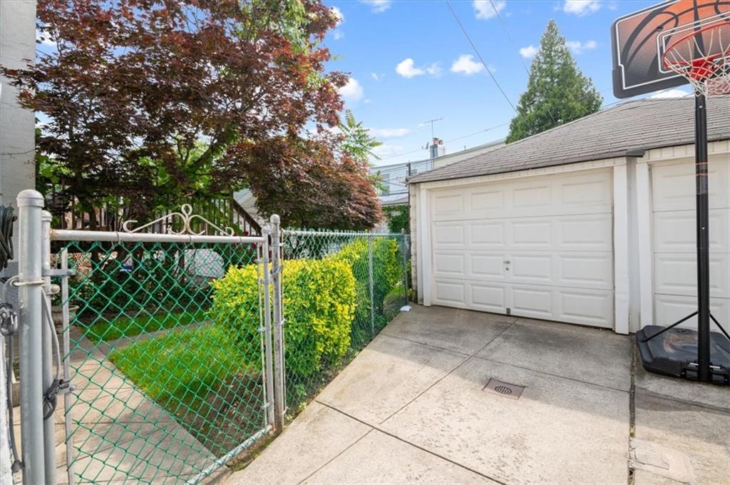 1506 East 29th Street Midwood Brooklyn NY 11229